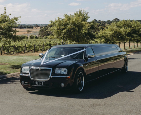 Chrysler 300c stretch limo for hire in Geelong