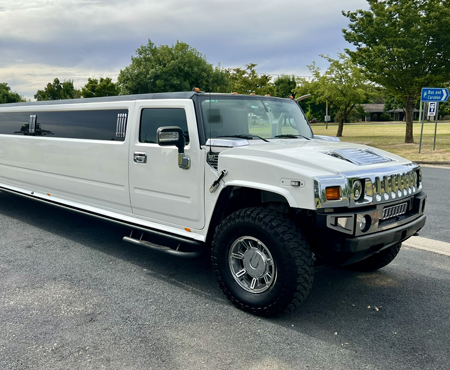 White Hummer Limo for hire Geelong